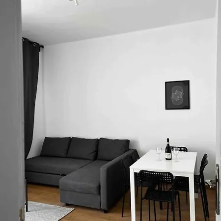 Apartament Amazing Two Bedrooms “with Lift” *